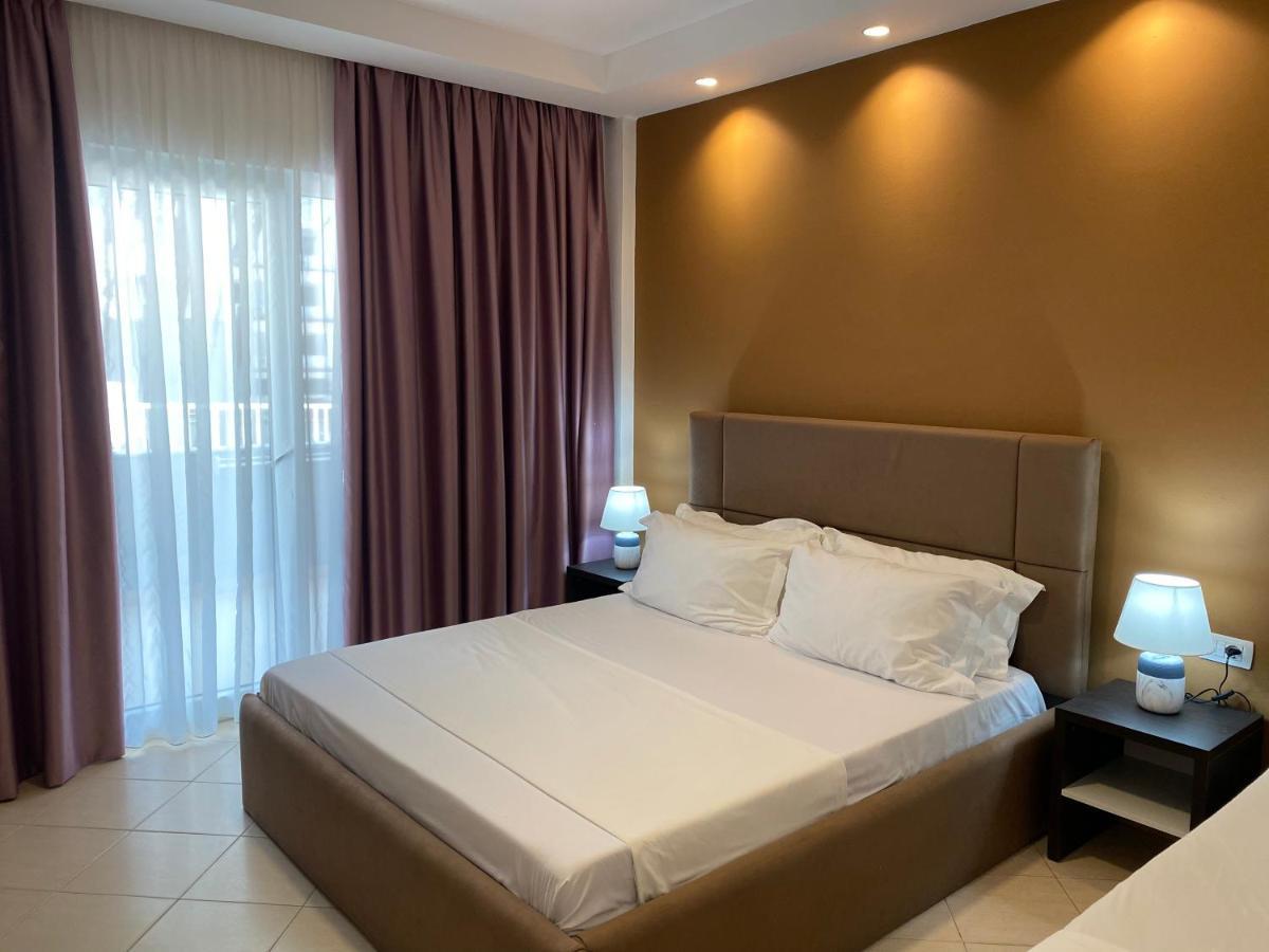 Atrium Deluxe Resort Golem  Eksteriør billede