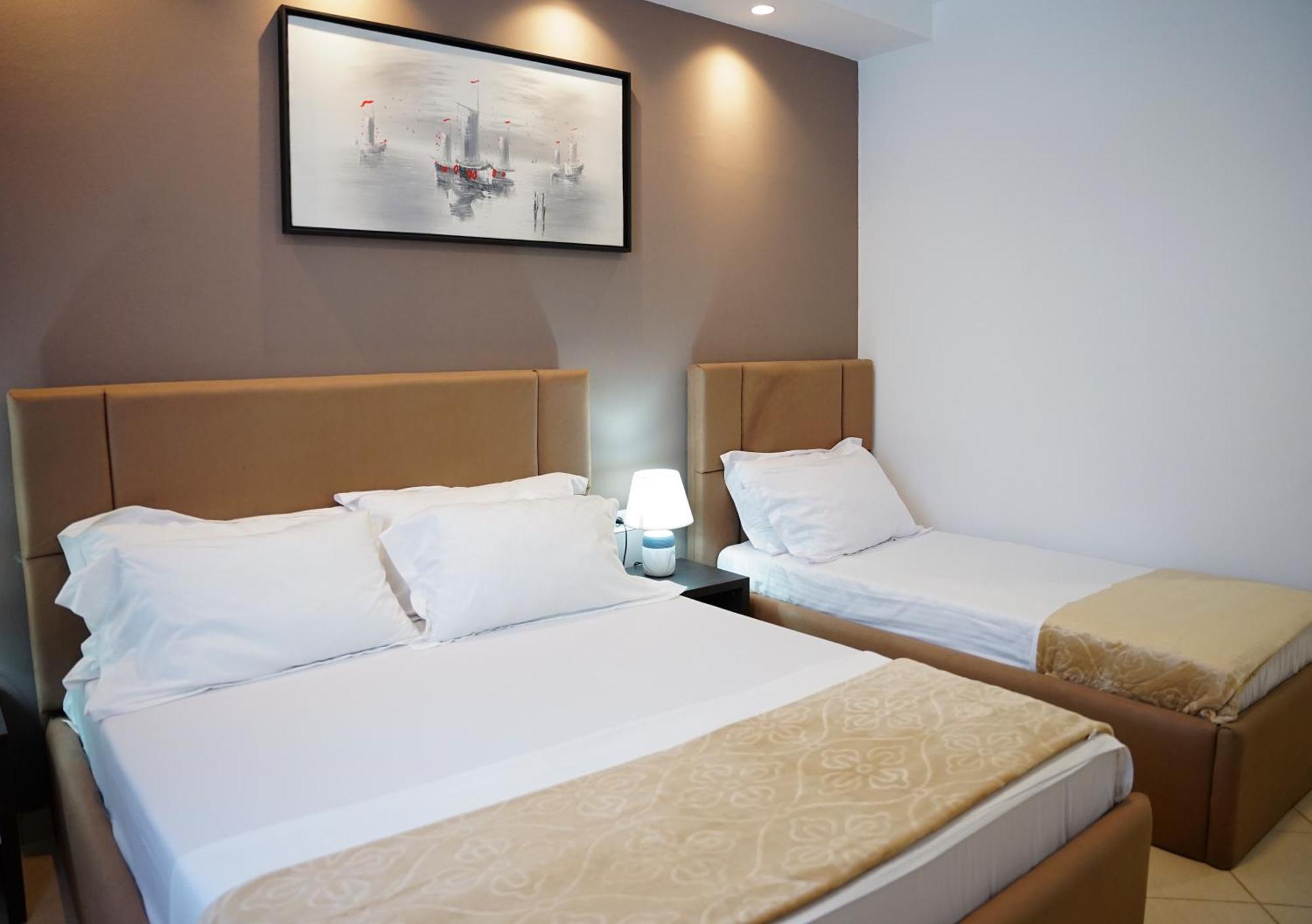 Atrium Deluxe Resort Golem  Eksteriør billede